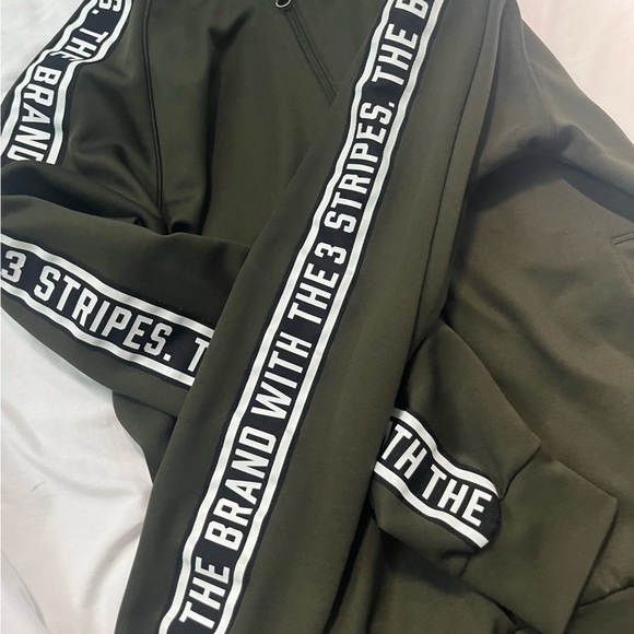 ADIDAS SWEATER - Picture 2 of 4